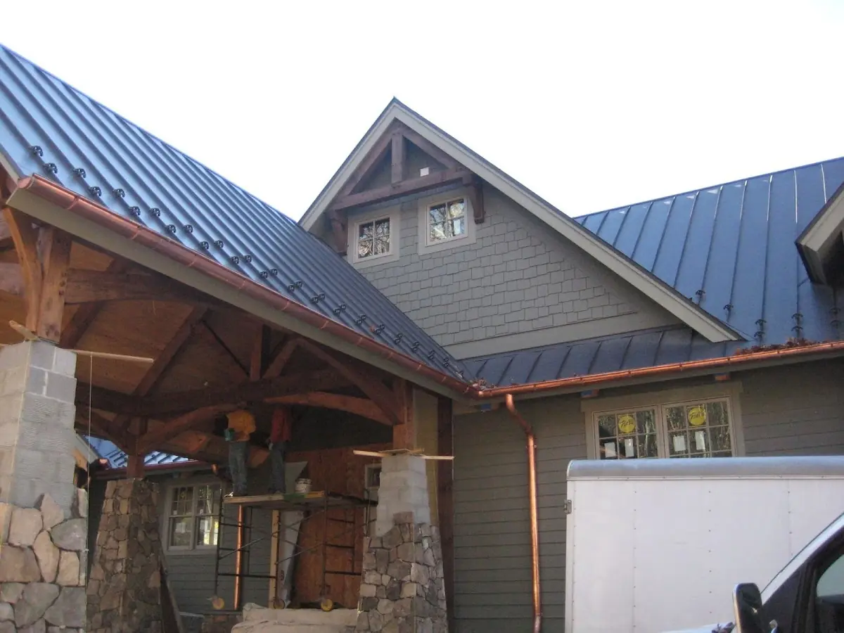 Craftsman Roofing team delivering quality roofing work in Galesville Estates